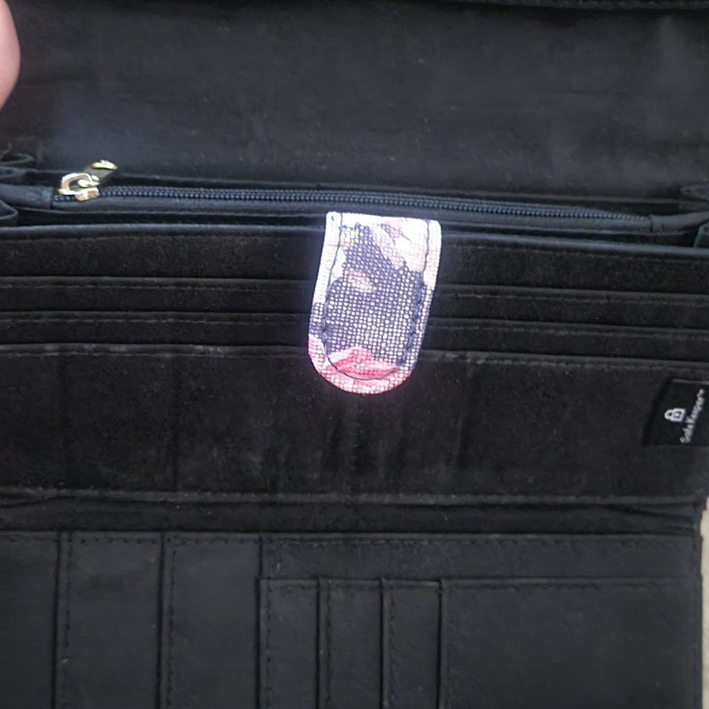 Wallet - Picture 3 of 7